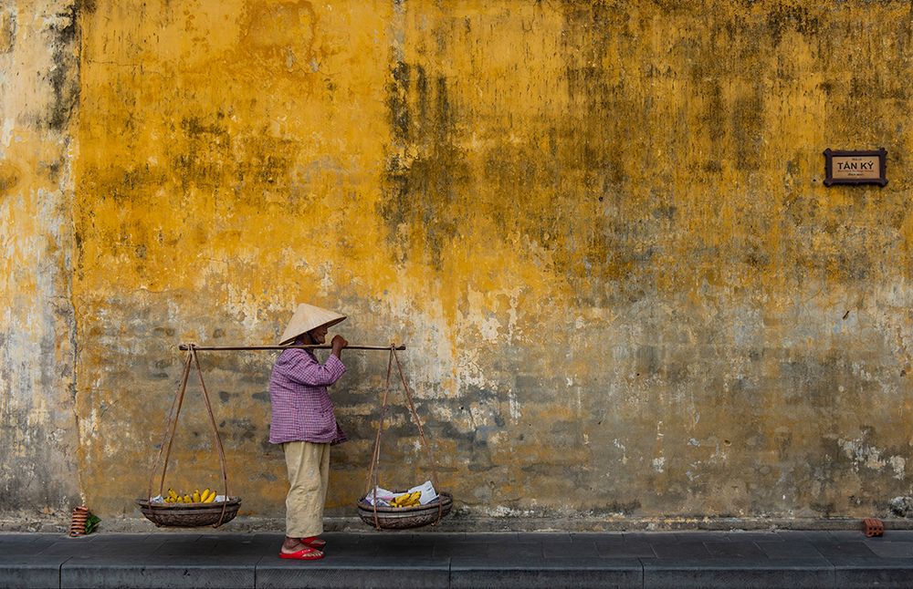 Fruit Seller In Hoi An