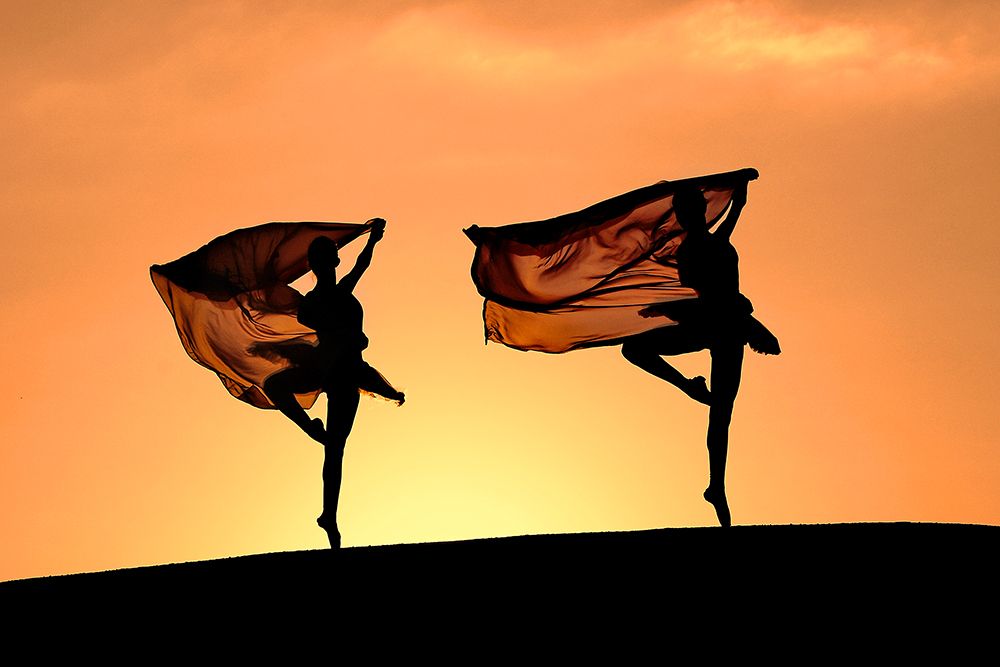 Rhythm, Dance And Ballerinas