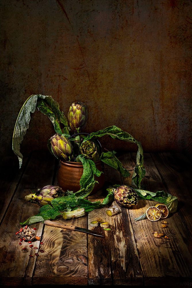 A Tavola Con I Carciofi