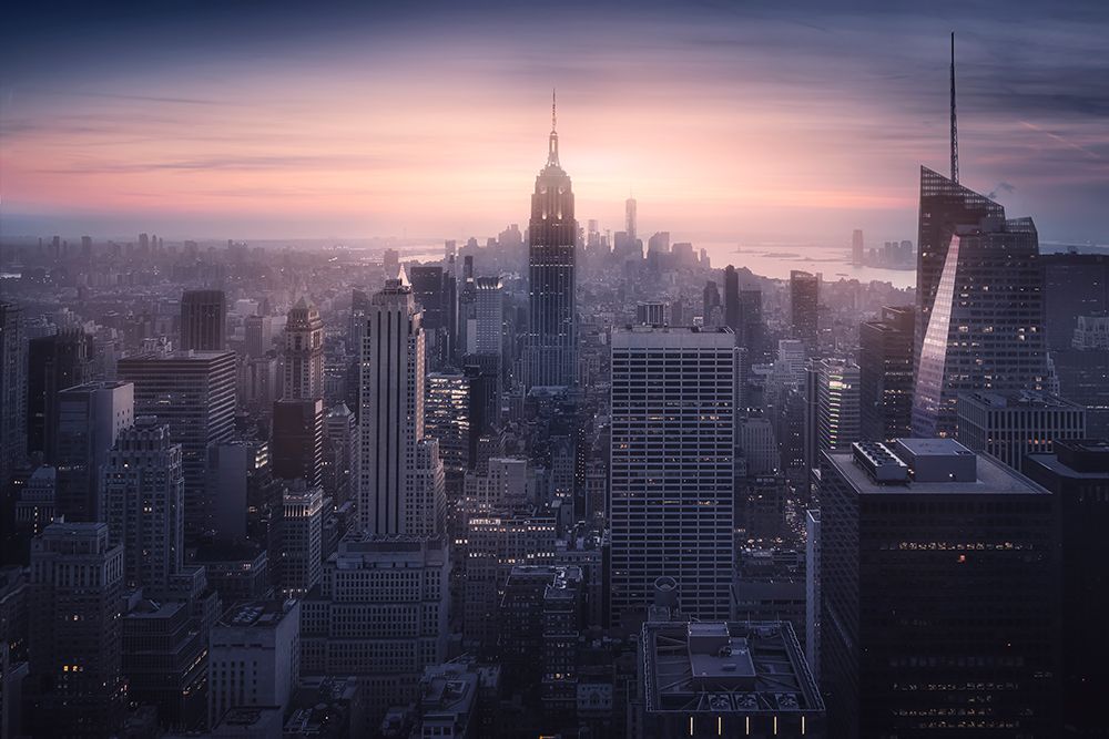 Manhattan going into the night