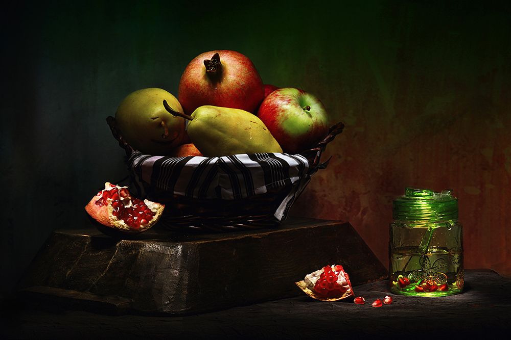 Still Life / Fruits