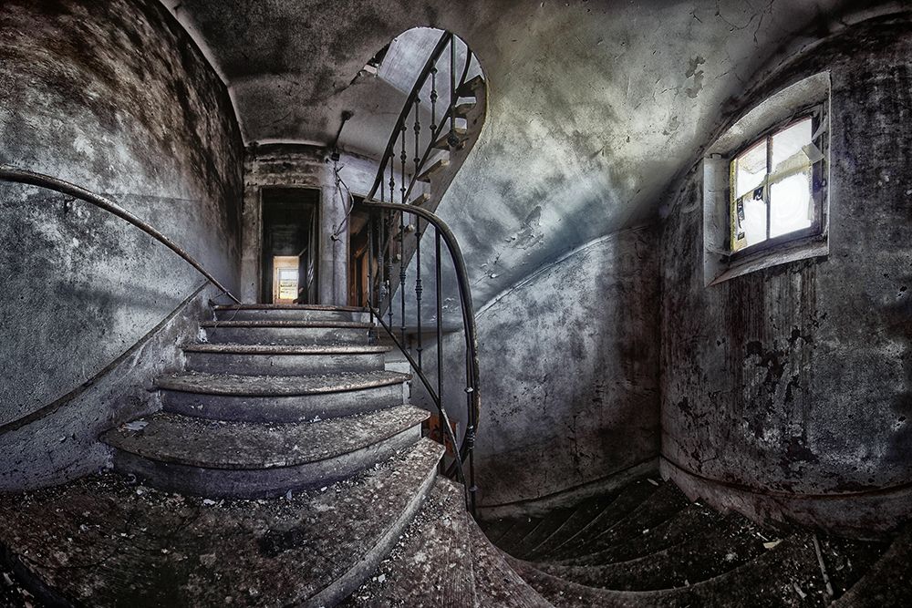 Abandoned house