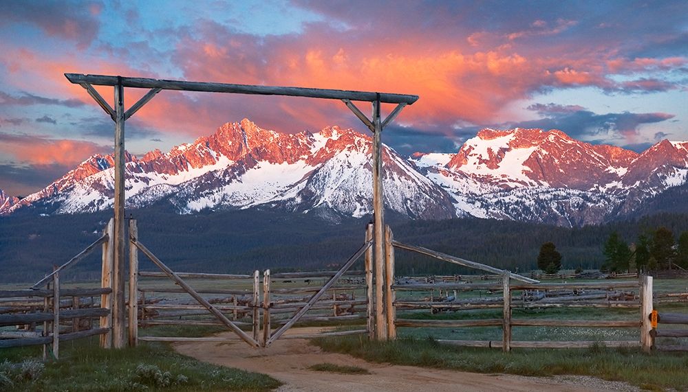 Sawtooth Morning