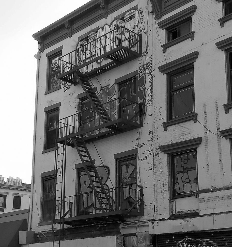 NYC Graffiti Black