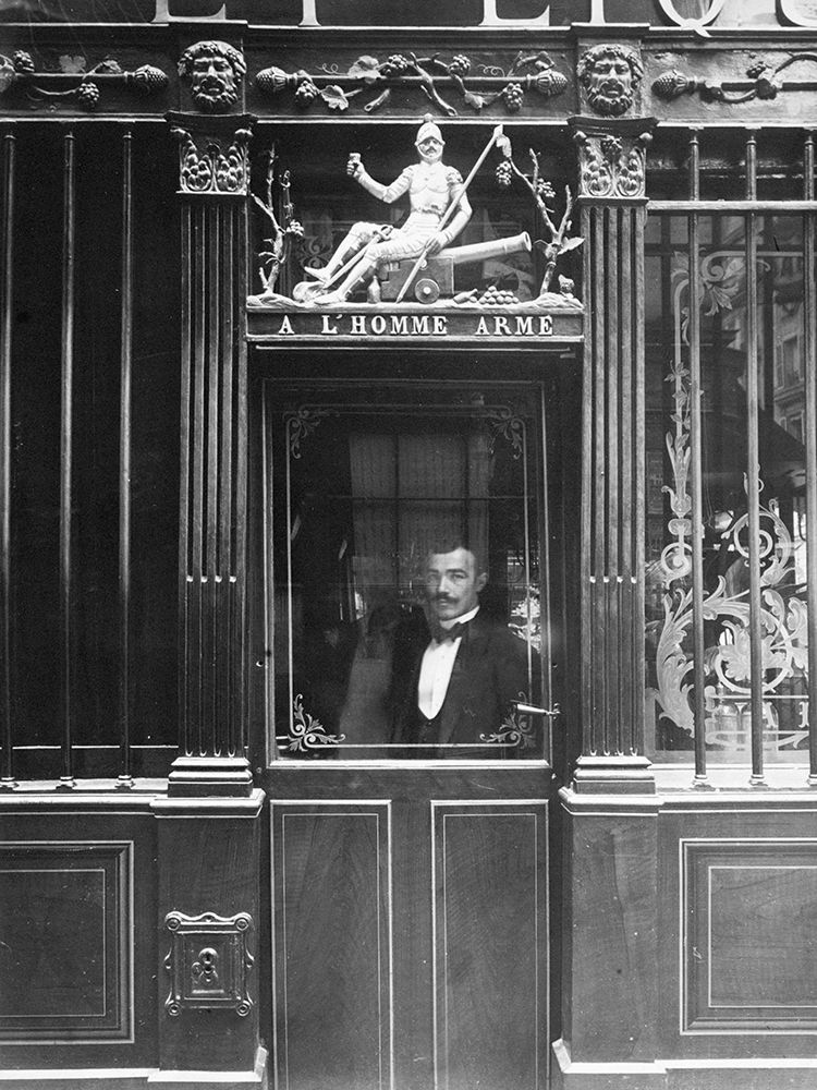 Paris, 1900 - Restaurant, rue des Blancs Manteaux