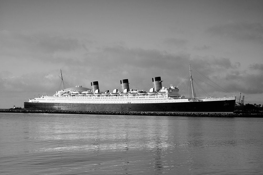 Queen Mary ship Long Beach California