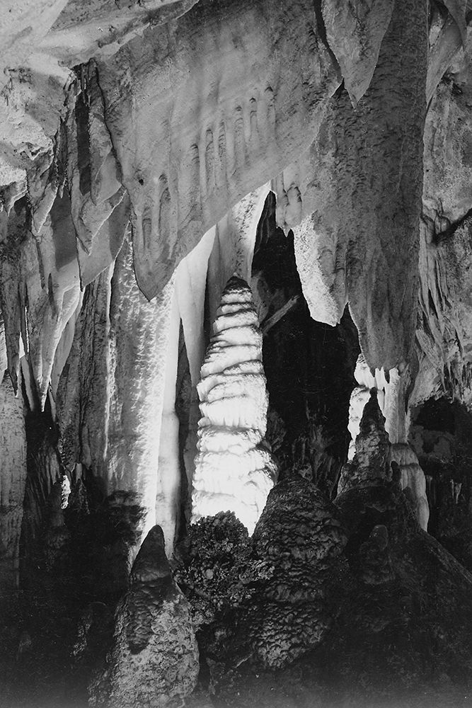 The Queens Chambers-Carlsbad Caverns National Park-New Mexico