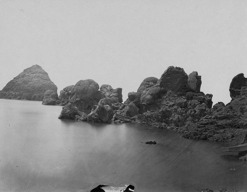 Pyramid and domes-Pyramid Lake-Nevada