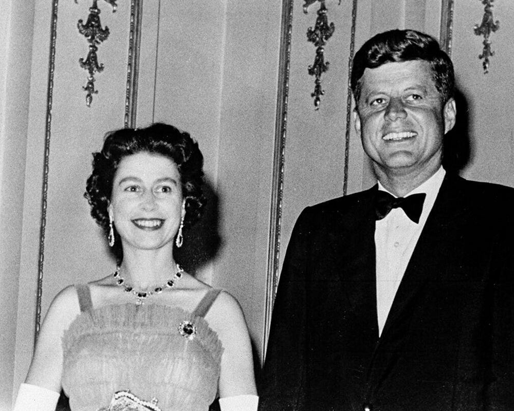 Queen Elizabeth II and President John Kennedy 1961