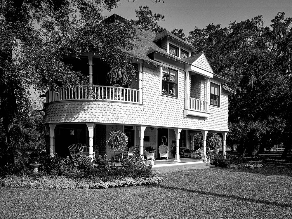 White Cottage in Georgia
