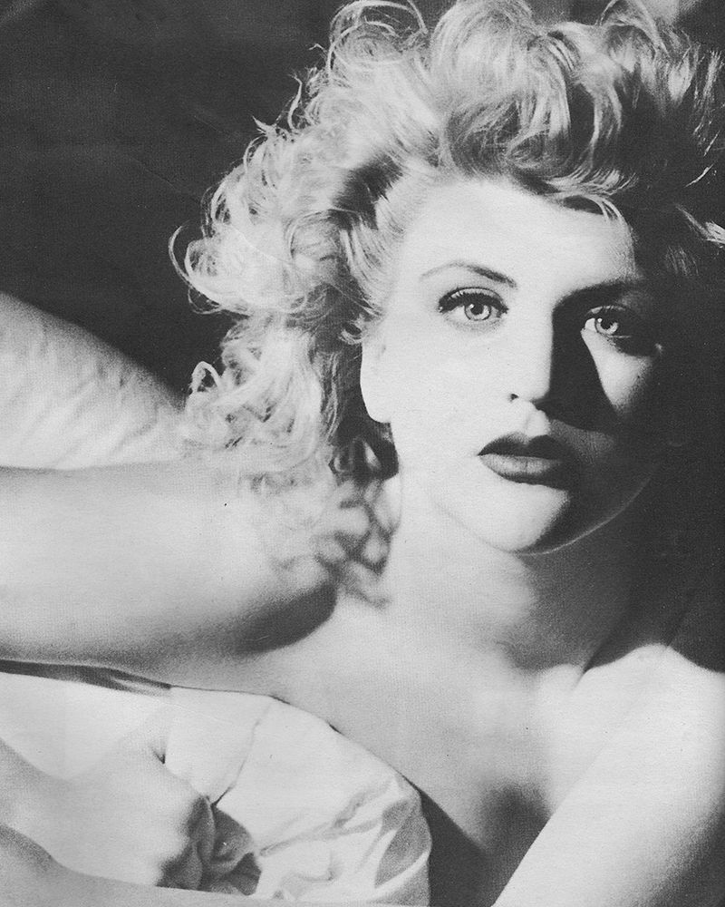 Courtney Love, 1986