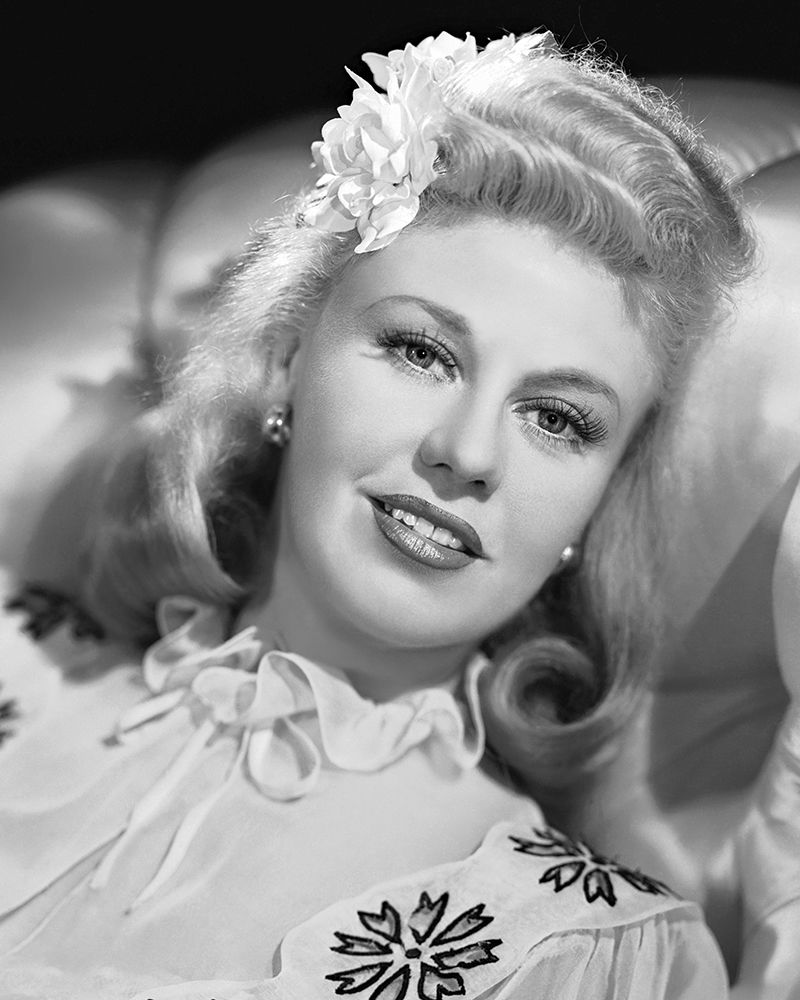 Ginger Rogers, Tender Comrade, 1943
