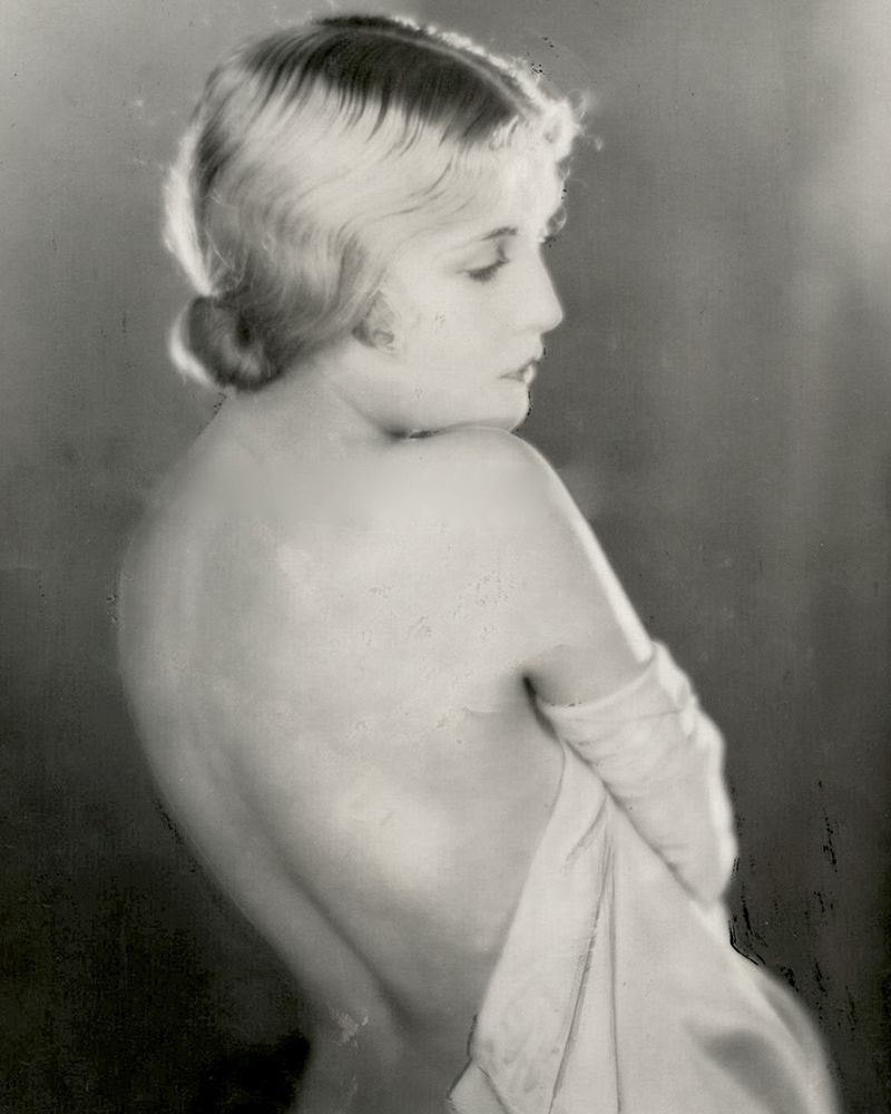 Jeanette Loff