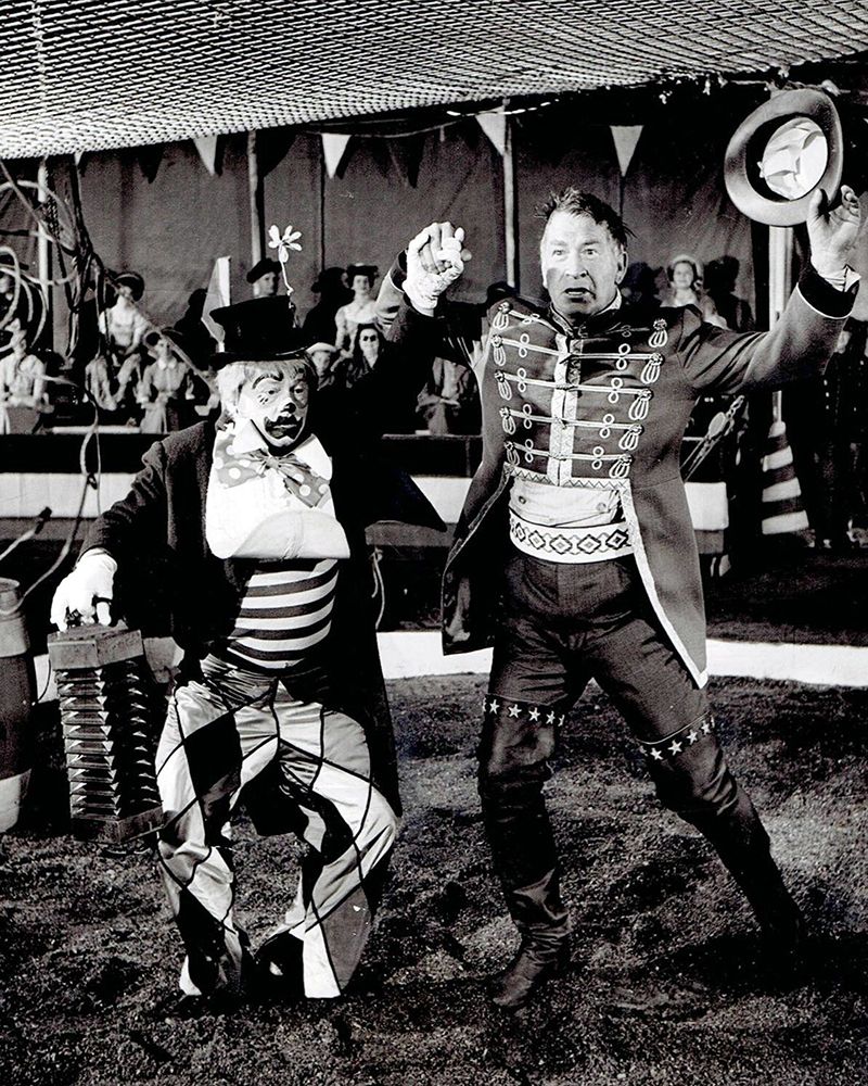 Mickey Rooney, Chill Wills, Frontier Circus, 1962