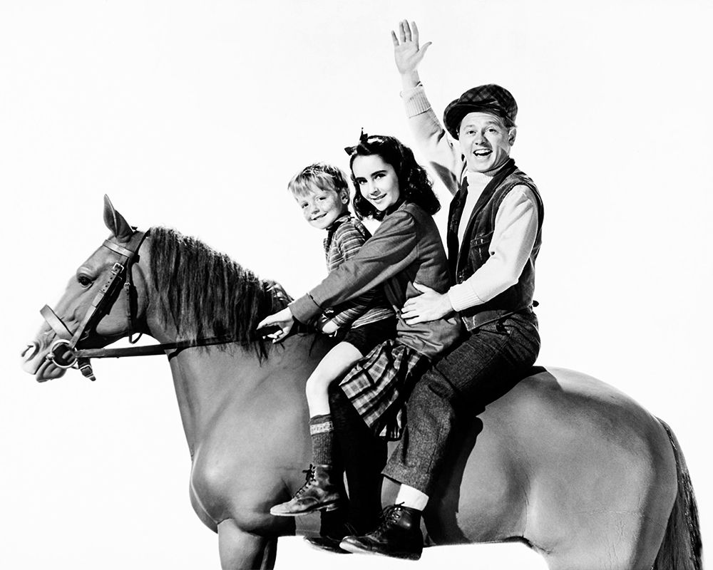 Butch Jenkins, Elizabeth Taylor, Mickey Rooney, National Velvet, 1945