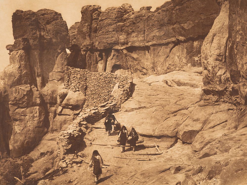 Acoma Roadway 1904