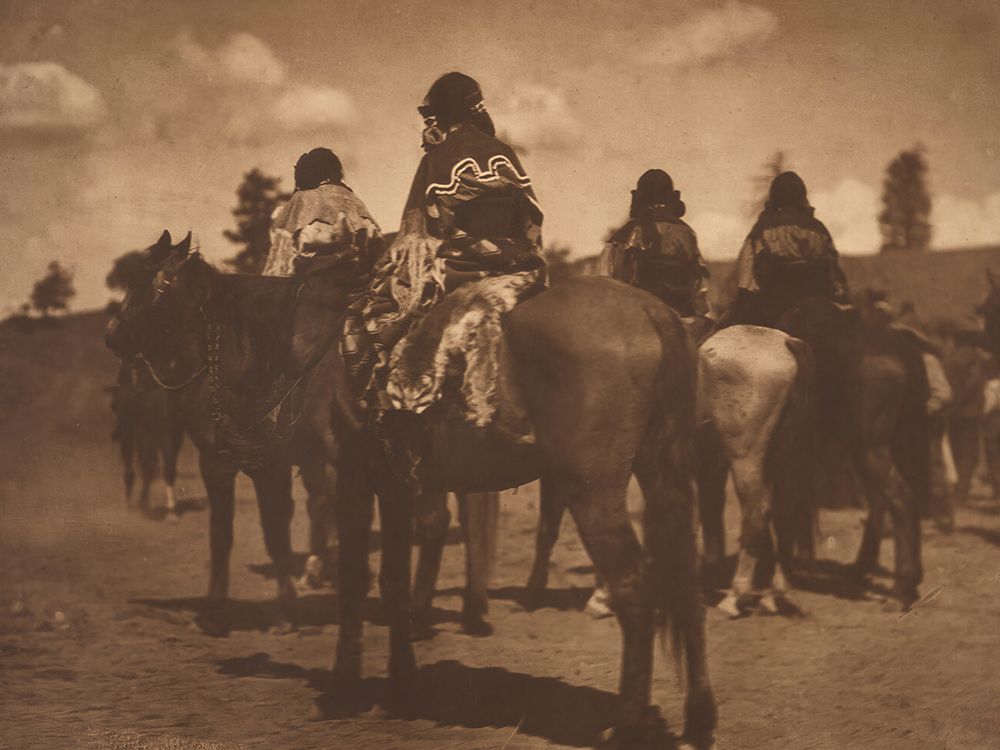 Jicarilla Women 1904