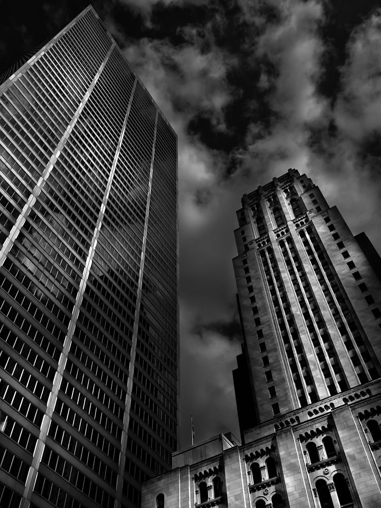 Commerce Court Courtyard View