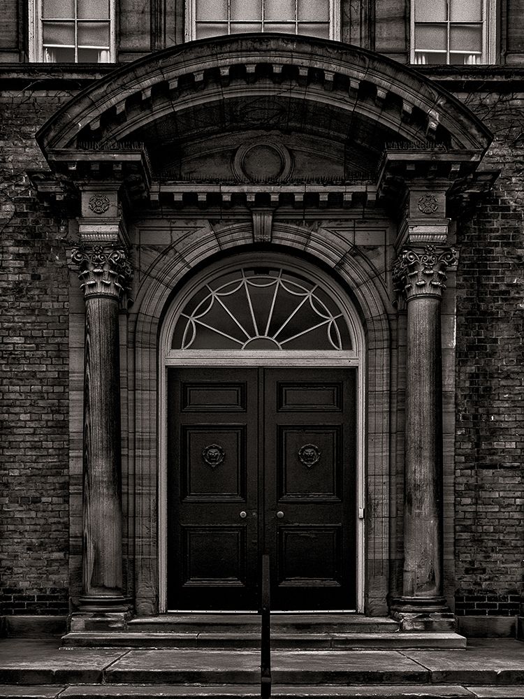 Kings College Circle Toronto No 1
