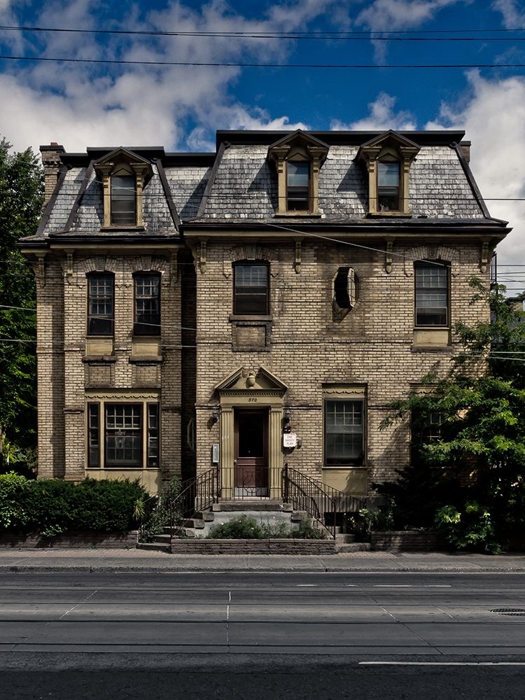 Dundas Street West Toronto No 370 Color