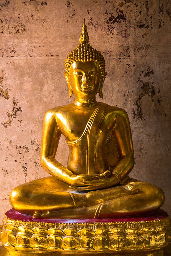 Antique Gold Buddha Statue III