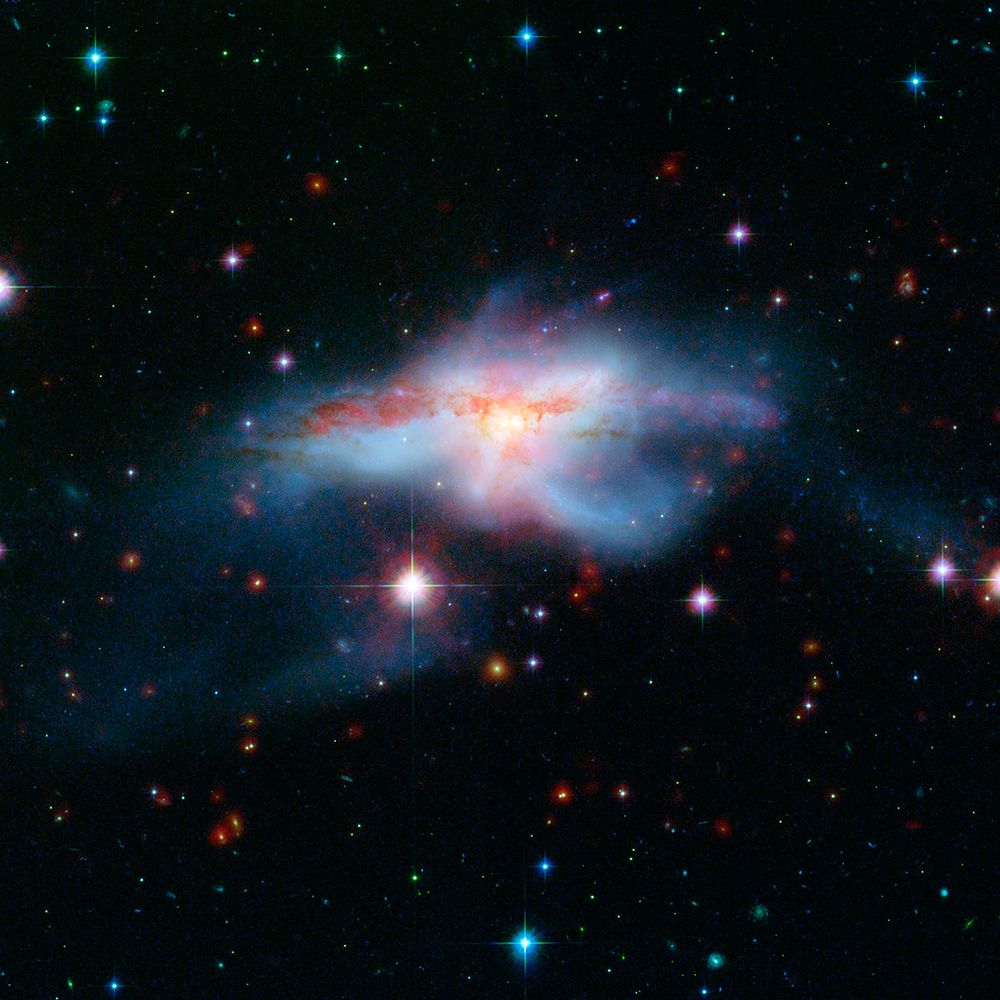 Pair of Colliding Galaxies called NGC 6240