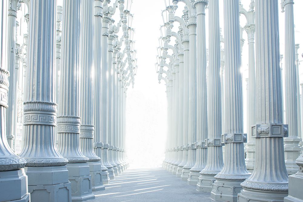 The White Pillars of Infinity