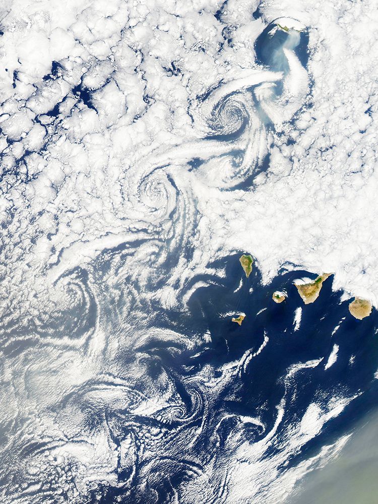 Cloud Vortices off Madeira and Canary Islands