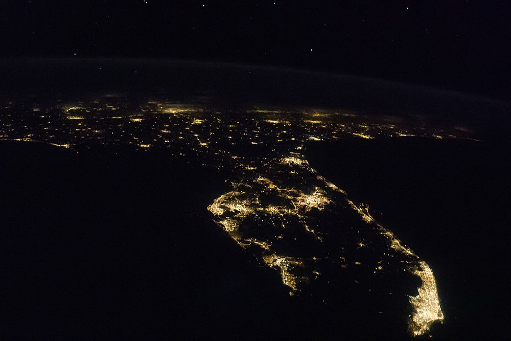 Nocturnal image of Florida and the southeast United States - 2013