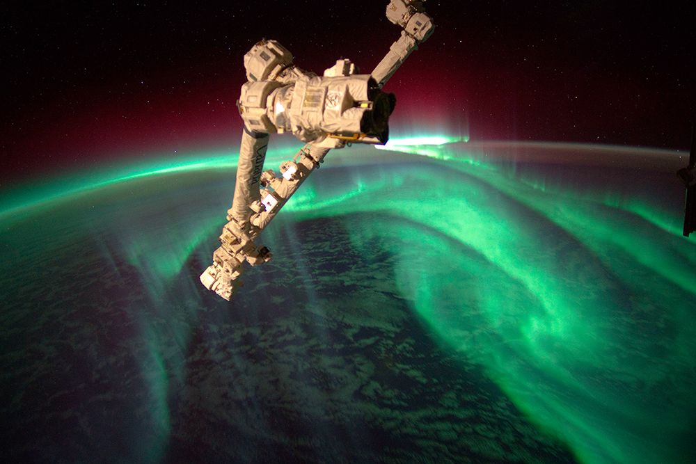 ISS Crew Recording of Aurora Australis - also known as the Southern Lights 2012