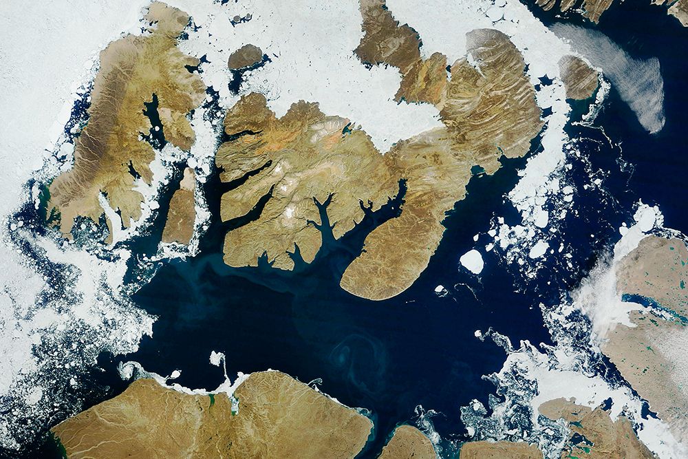 the Northwest Passage Almost free of ice 2010