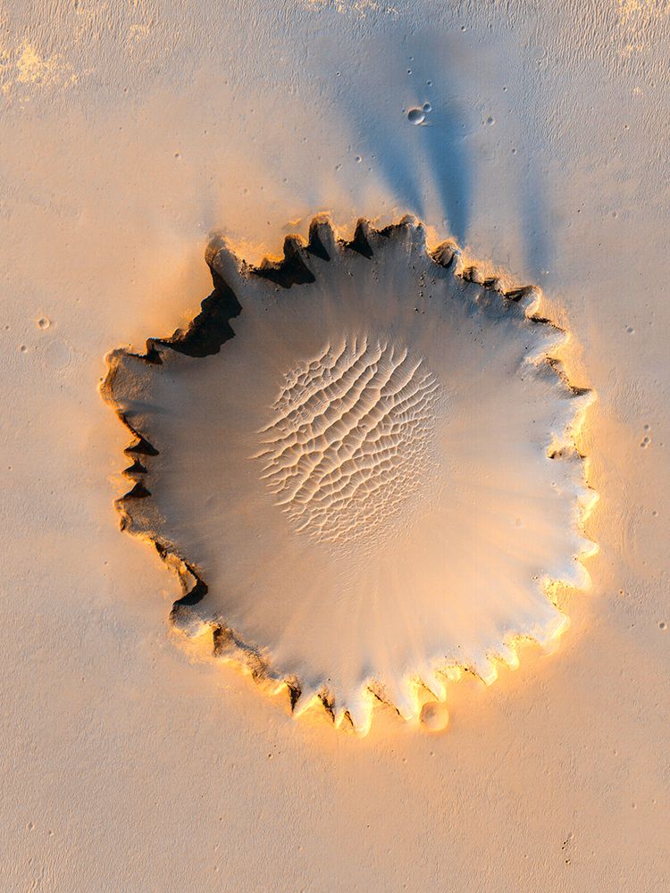Victoria Crater - an impact crater at Meridiani Planum - near the equator of Mars