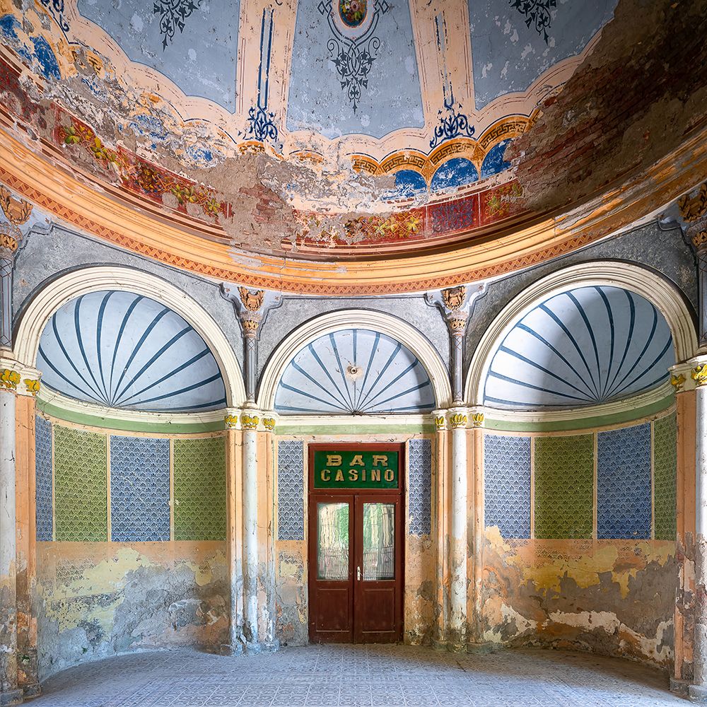 Bar Entrance