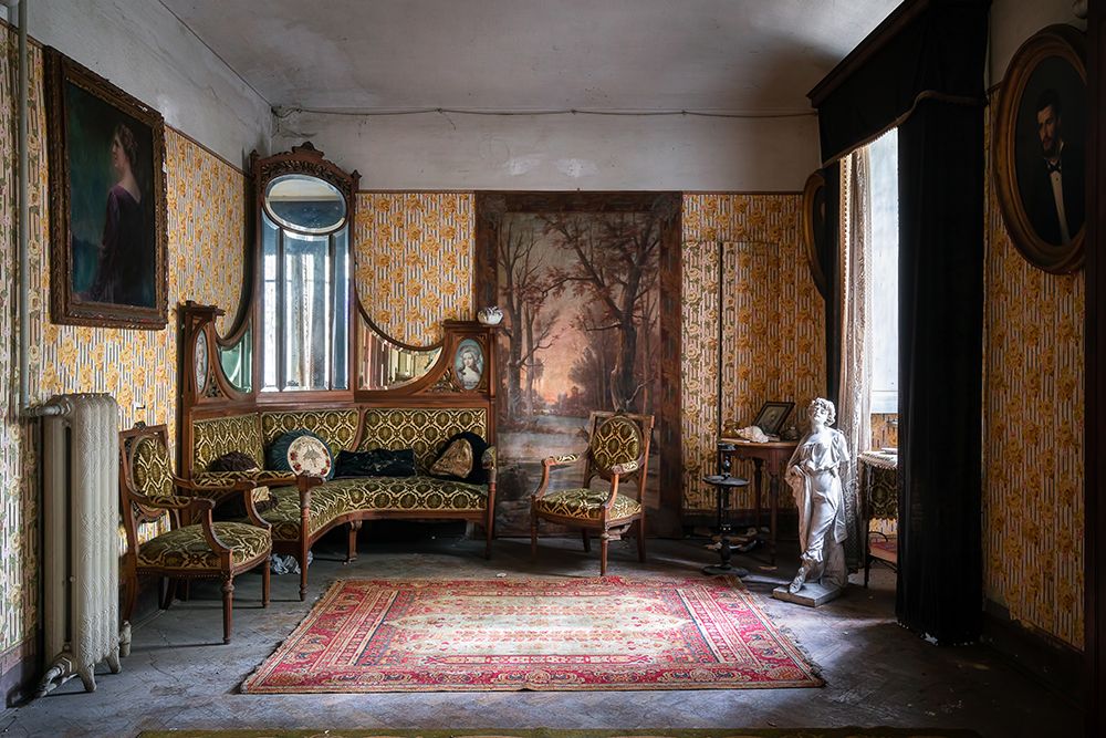 Vintage Living Room
