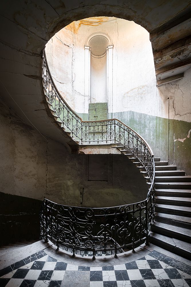 Spiral Staircase