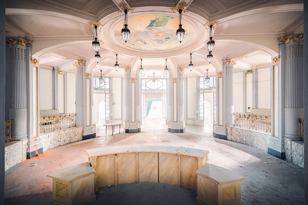 Entrance Room