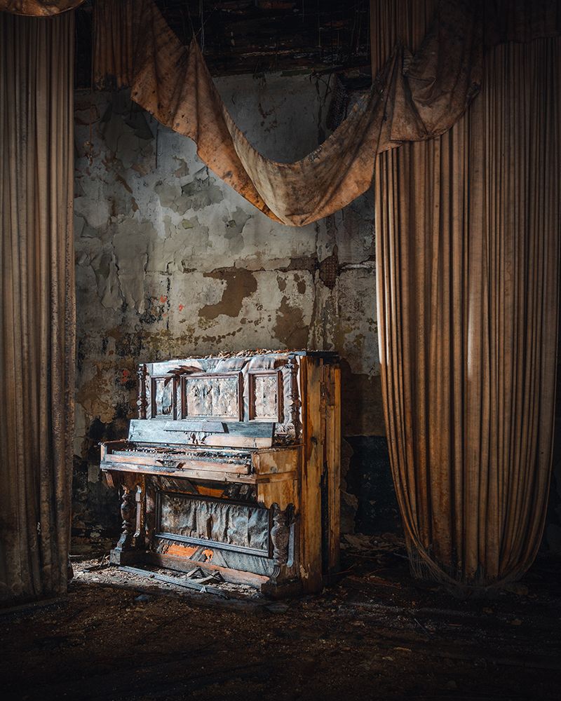 Rotten Piano