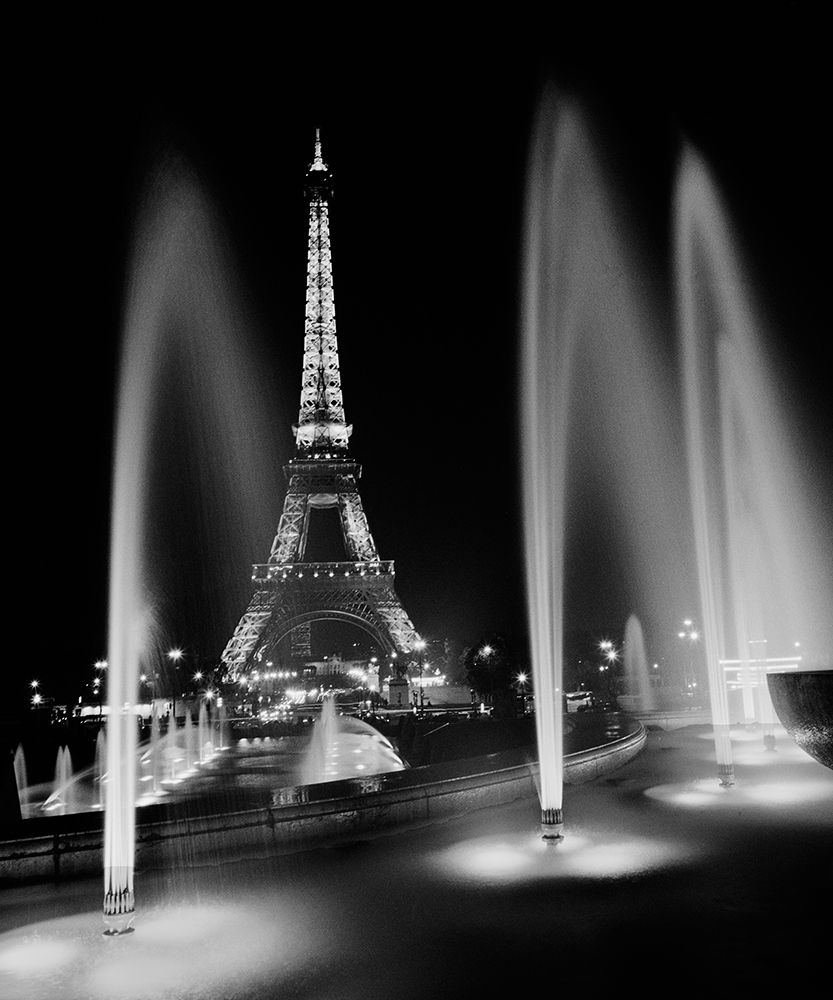 Eiffel Tower Fountains